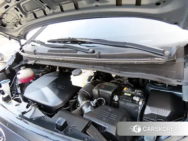 Hyundai Staria id 3746140 из Кореи 7