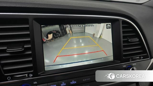 Hyundai Avante AD id 4543771 из Кореи 7