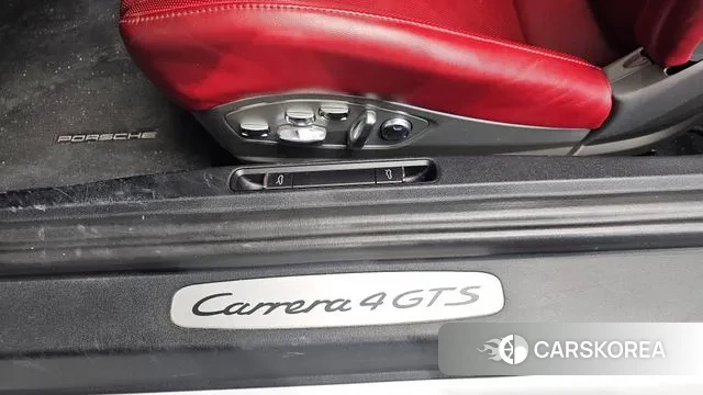 Porsche 911 id 3631646 из Кореи 7