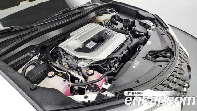 Lexus UX250h id 2664997 из Кореи 7