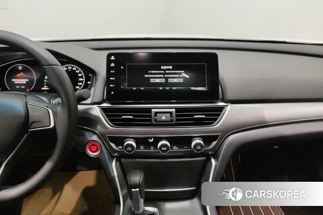Honda Accord id 3825551 из Китая 7