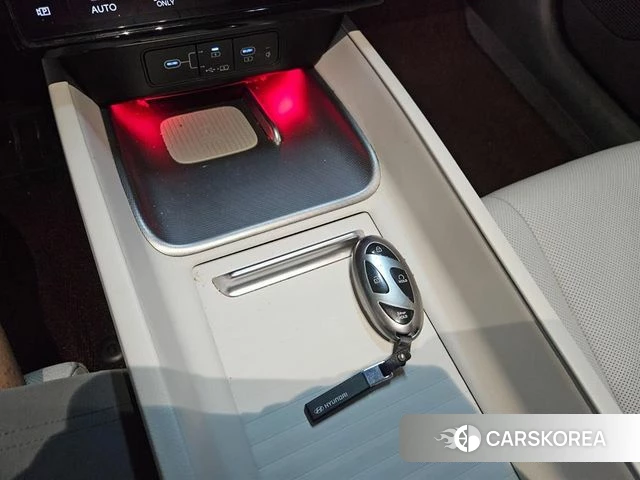 Hyundai Grandeur Hybrid (GN7) id 4854385 из Кореи 7