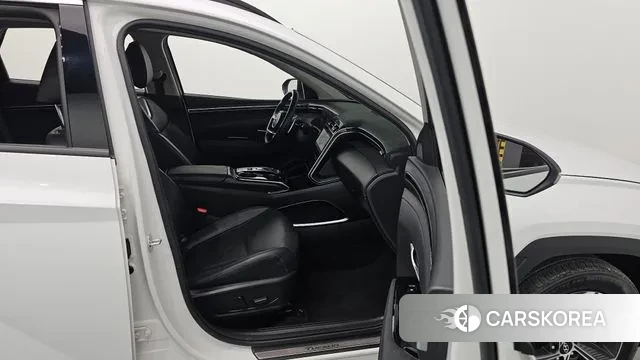 Hyundai Tucson (NX4) id 2925702 из Кореи 7