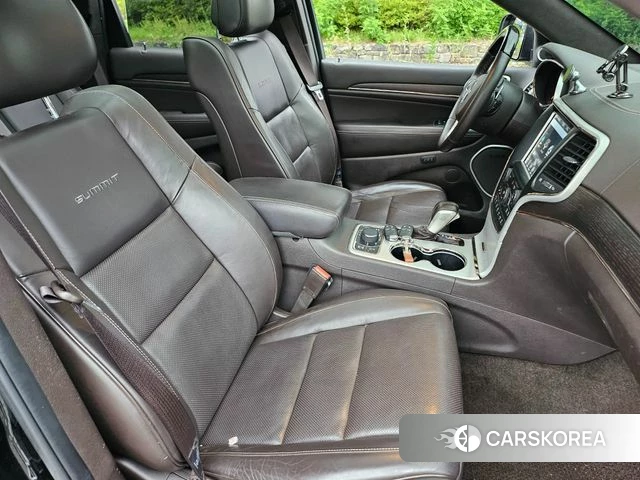 Jeep Grand Cherokee id 4596125 из Кореи 7