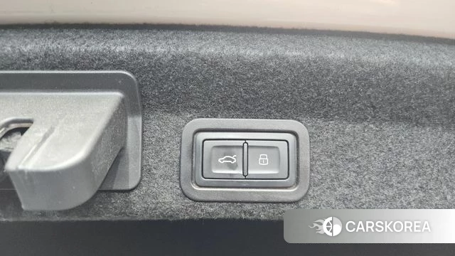 Audi A6 (C8) id 3915109 из Кореи 7