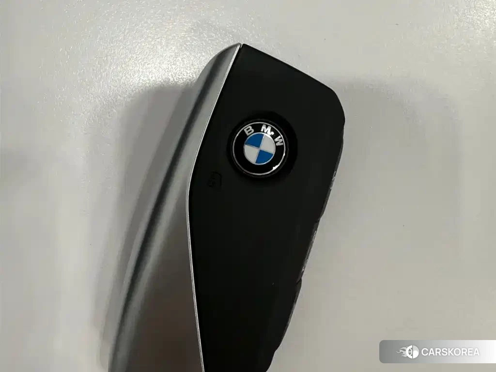 BMW X1 id 4628007 из Китая 7