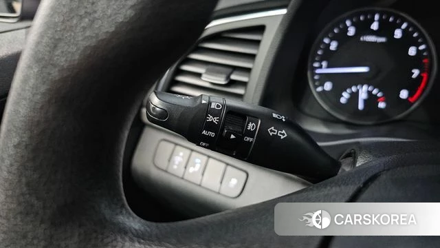 Hyundai Avante AD id 3814503 из Кореи 7