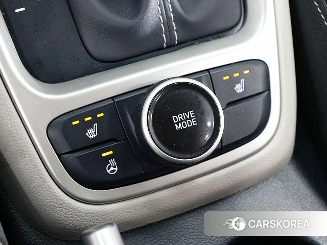 Hyundai Venue id 4424129 из Кореи 7