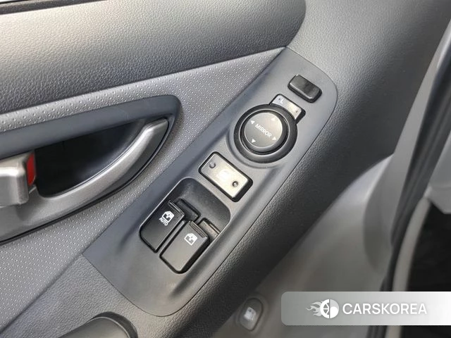 Hyundai The New Grand Starex id 4746020 из Кореи 7