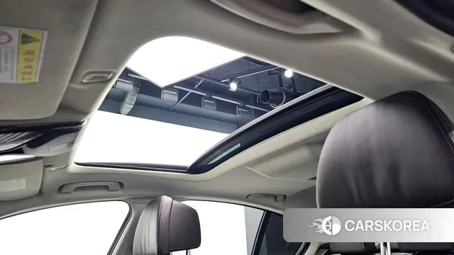 BMW 5 Series (G30) id 3489430 из Кореи 7