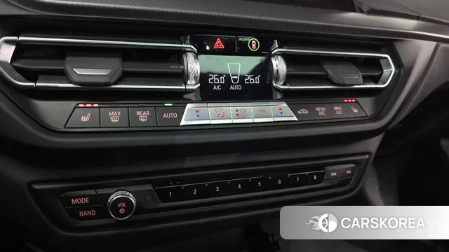 BMW 1 Series (F40) id 3538837 из Кореи 7