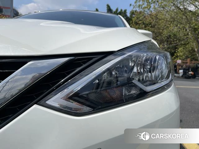 Nissan Xuan Yi id 4263869 из Китая 7