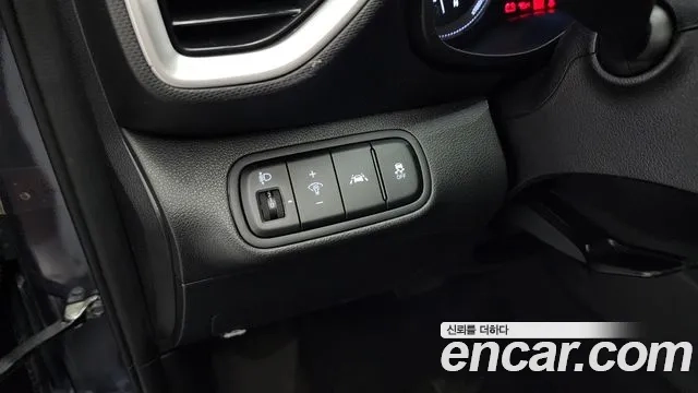 Hyundai Venue id 2916766 из Кореи 7