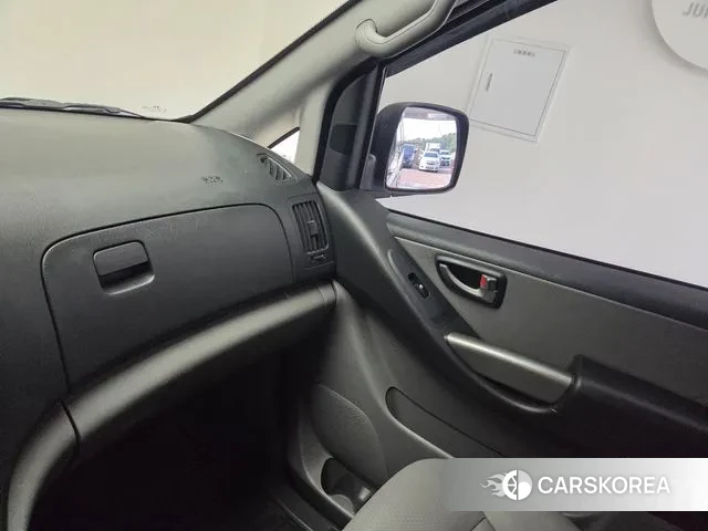 Hyundai The New Grand Starex id 2902448 из Кореи 7