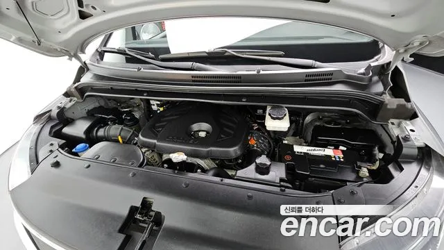 Hyundai The New Grand Starex id 2677441 из Кореи 7