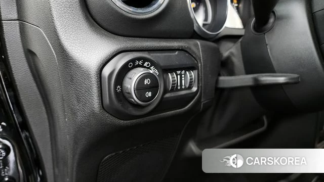Jeep Wrangler (JL) id 4345334 из Кореи 7