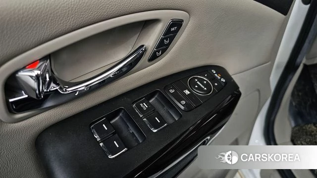 Kia The New Carnival id 4180639 из Кореи 7