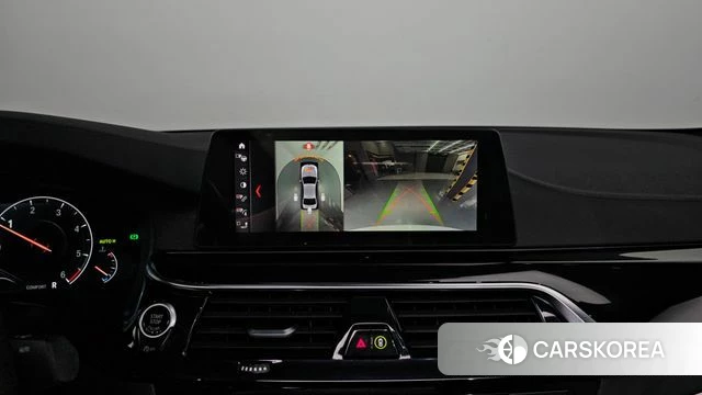 BMW 5 Series (G30) id 3955520 из Кореи 7