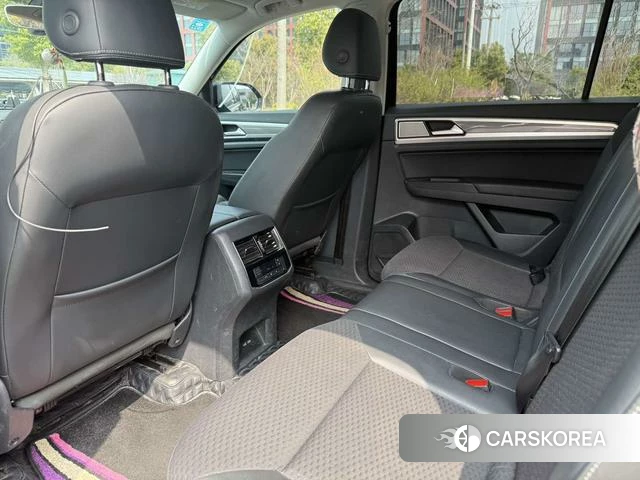 Volkswagen Tourang id 4219790 из Китая 7