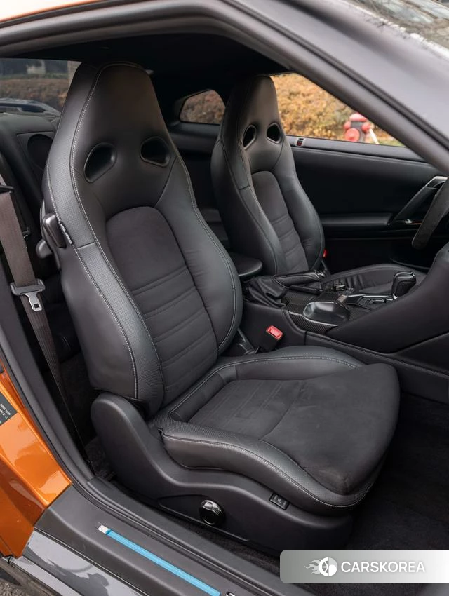 Nissan GT-R id 4239671 из Китая 7