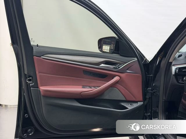 BMW 5 series id 4300266 из Китая 7