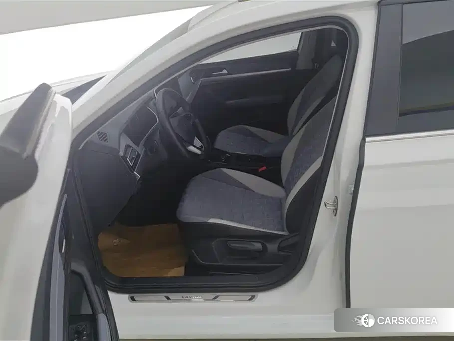 Volkswagen Lavida id 4546227 из Китая 7