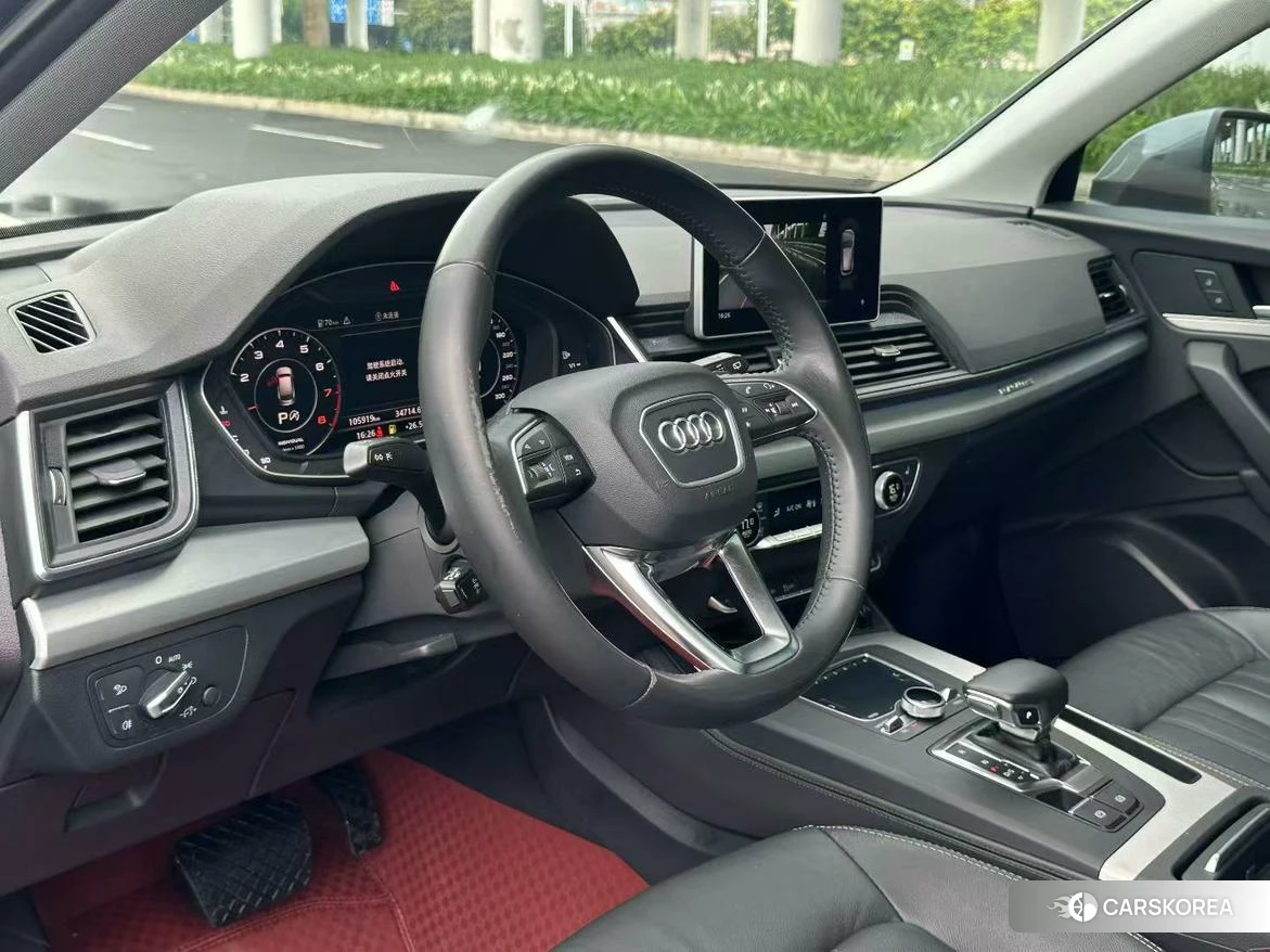 Audi Q5L id 4479350 из Китая 7