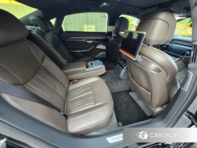 Audi A8 (D5) id 3355932 из Кореи 7