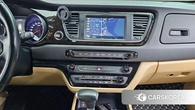 Kia The New Carnival id 4196831 из Кореи 7