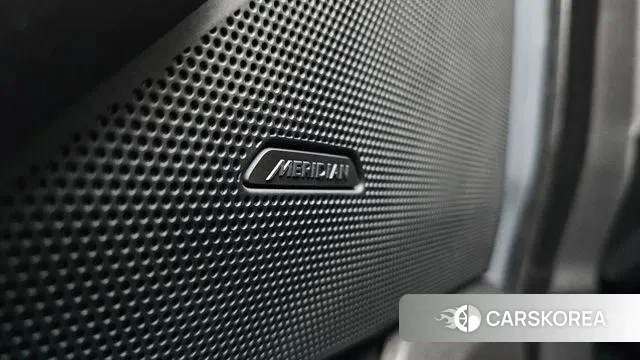 Land Rover Range Rover Velar id 3649222 из Кореи 7