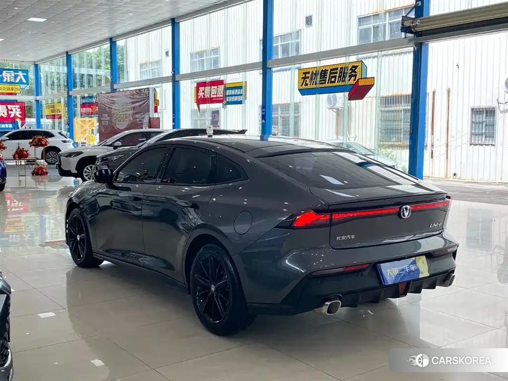 Chang'an Changan UNI-V id 4548250 из Китая 7