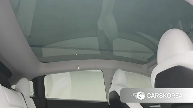 Tesla Model Y id 3841267 из Кореи 7