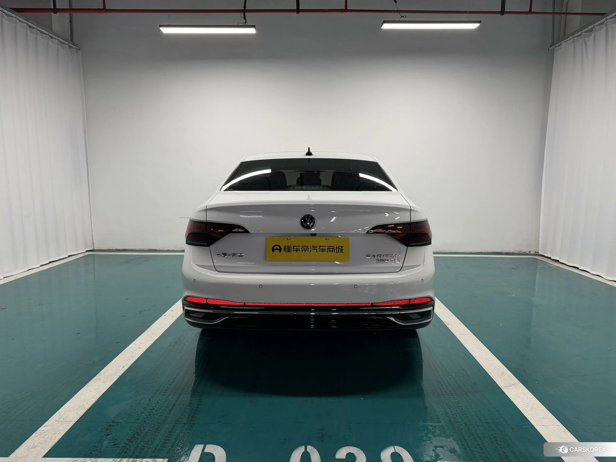 Volkswagen Sagitar id 4461991 из Китая 7