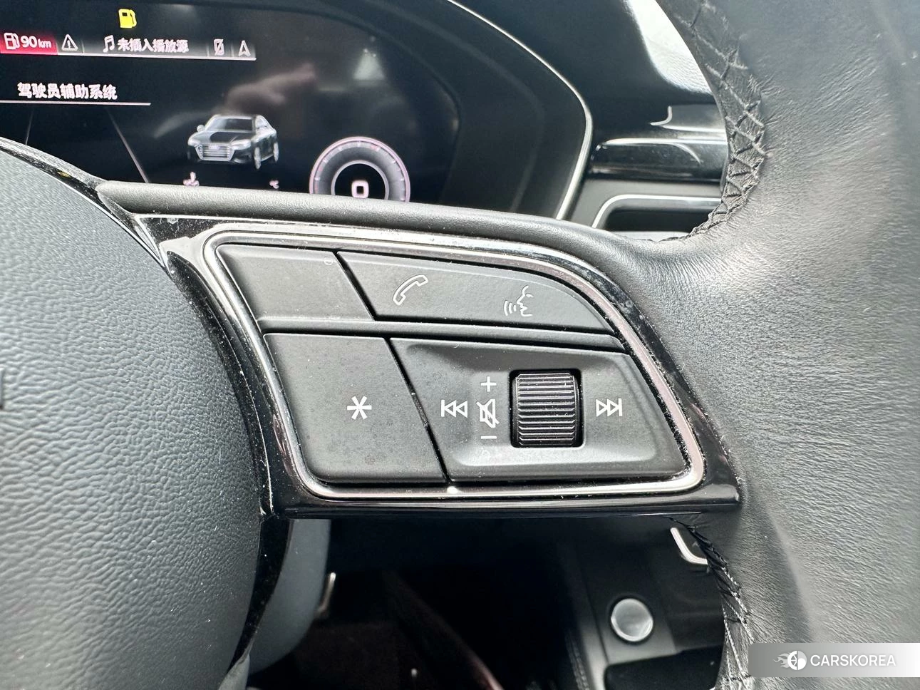 Audi A4L id 4462087 из Китая 7