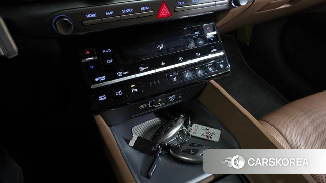 Hyundai Grandeur Hybrid (GN7) id 4469016 из Кореи 7
