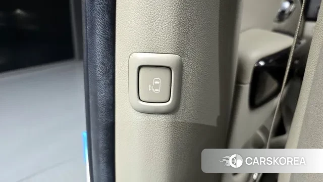 Kia The New Carnival id 3117730 из Кореи 7