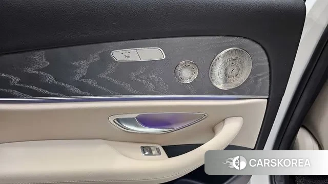 Mercedes-Benz E-Class W213 id 3406174 из Кореи 7