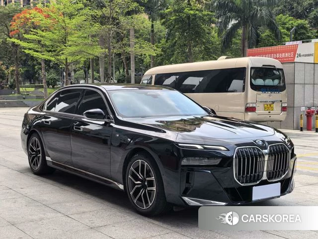 BMW 7 series id 4278331 из Китая 7