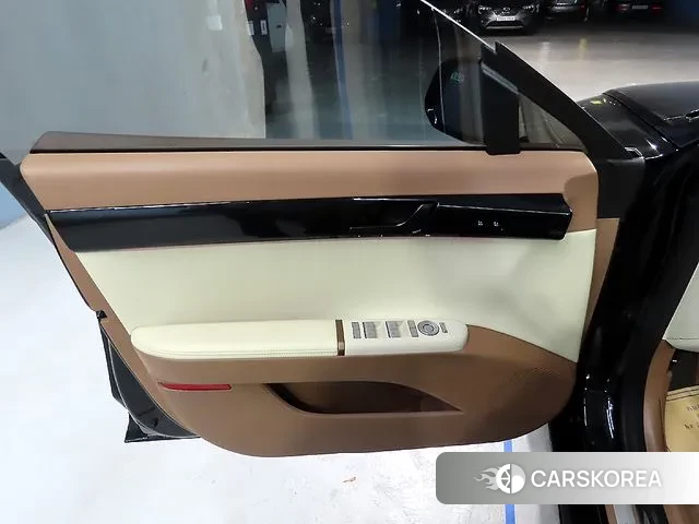 Hyundai Grandeur (GN7) id 3053090 из Кореи 7