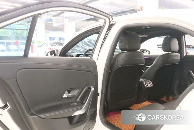Mercedes-Benz Class A id 4259907 из Китая 7