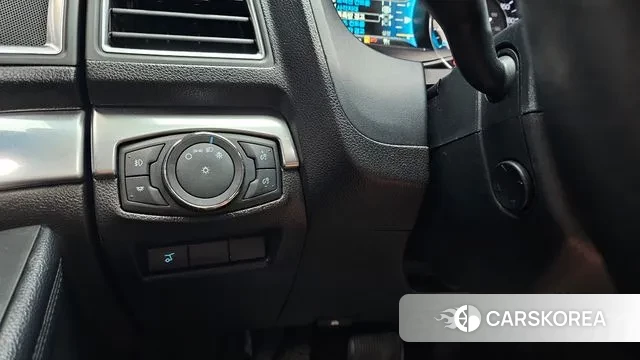 Ford Explorer id 2986929 из Кореи 7