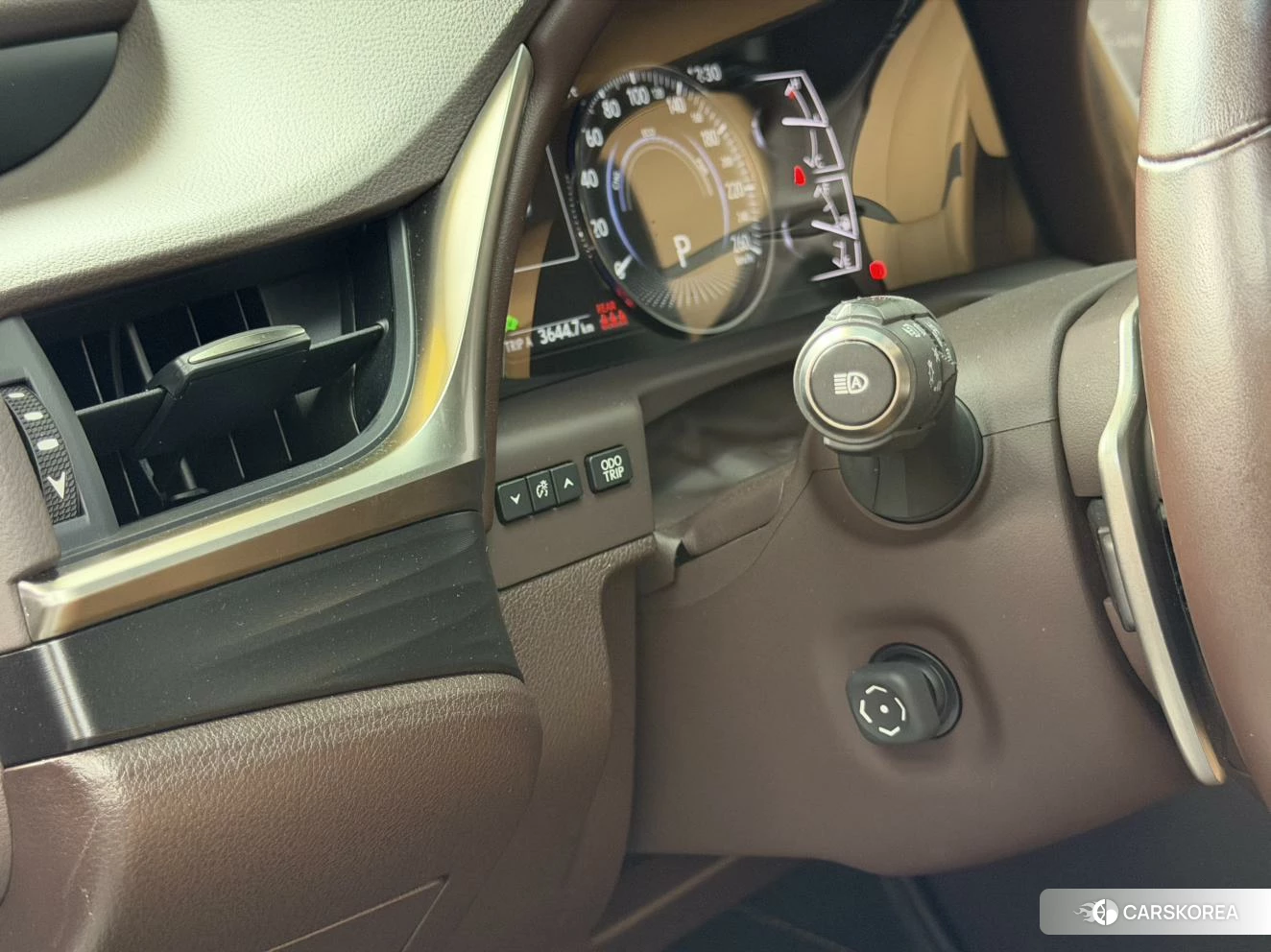 Lexus ES id 4485379 из Китая 7
