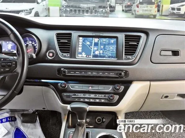 Kia The New Carnival id 2850092 из Кореи 7