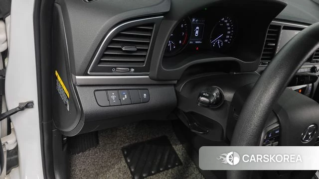Hyundai Avante AD id 4311037 из Кореи 7