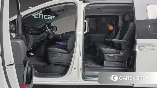 Hyundai Staria id 3706684 из Кореи 7