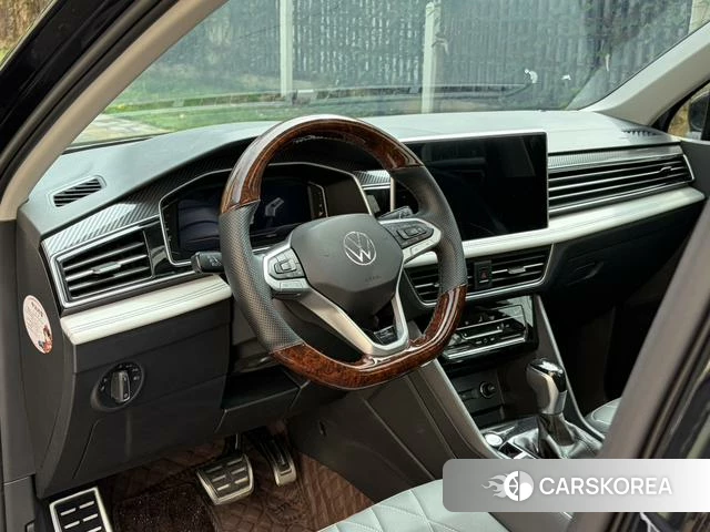 Volkswagen Tiguan L id 4290503 из Китая 7