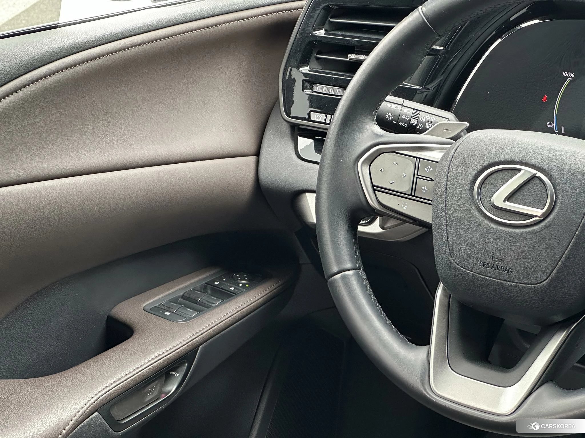 Lexus RX PHEV id 4515268 из Китая 7