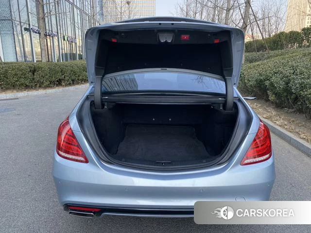 Mercedes-Benz S-class id 4208475 из Китая 7