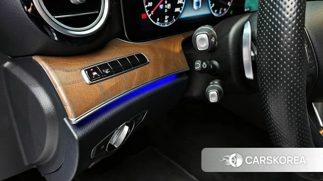 Mercedes-Benz E-Class W213 id 3853940 из Кореи 7
