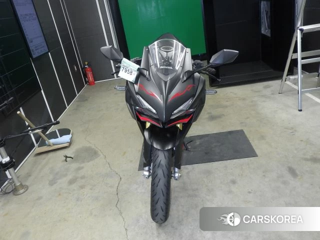 Проданный Honda CBR250RR ABS id 4006024 из Японии, фото 7